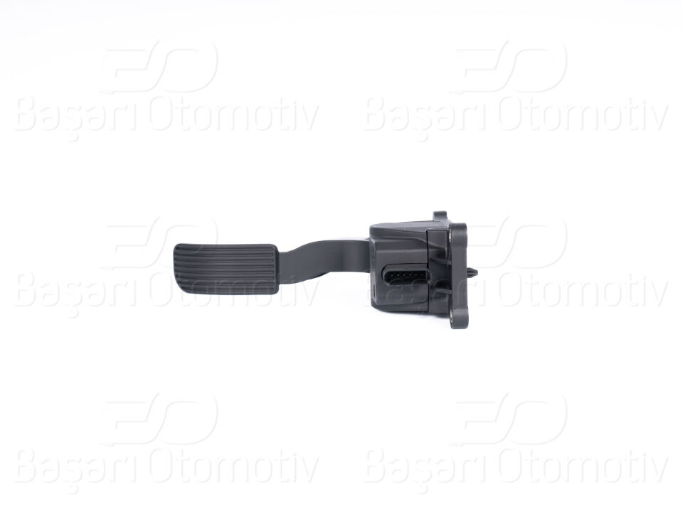 VW CRAFTER 30-35 2.5 TDI 120 CDI 06-13GAZ PEDAL